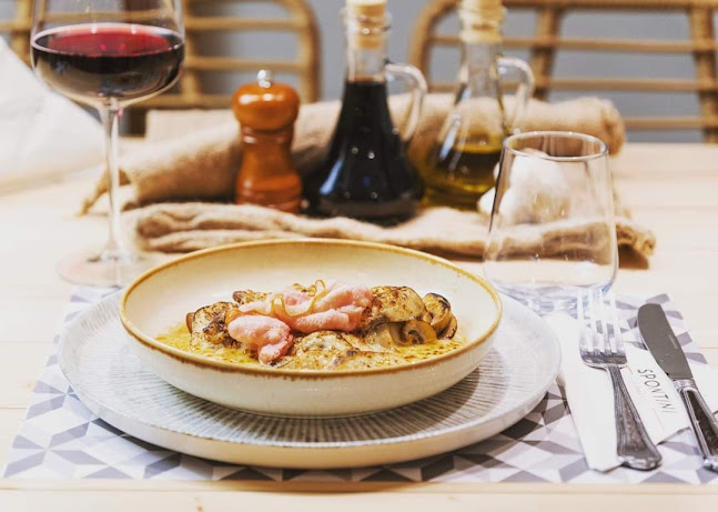 Opinii despre Spontini în Χίος - Γαστρονομία και φιλοξενία