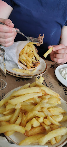 Comentarii opinii despre Ό,τι Θες Ψητοπωλείο