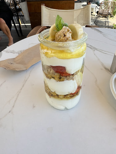 Opinii despre Palazzo cafe bar în Άγιος Νικόλαος - Γαστρονομία και φιλοξενία