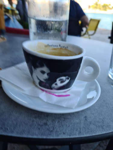 Opinii despre Frenzi Cafe în Χαλκίδα - Γαστρονομία και φιλοξενία