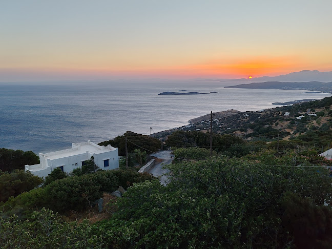 Το Μπαλκόνι του Αιγαίου - Γαστρονομία και φιλοξενία