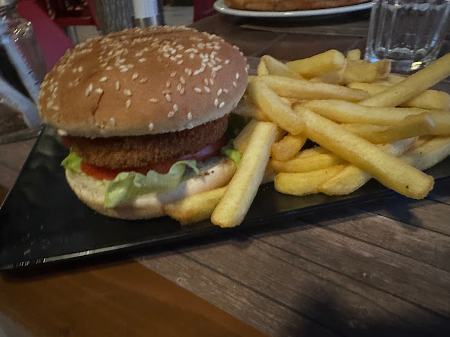 Mulberry's - Ανάβυσσος