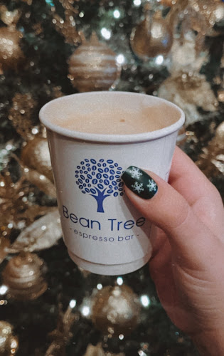 Opinii despre Bean Tree Espesso Bar în Καβάλα - Γαστρονομία και φιλοξενία