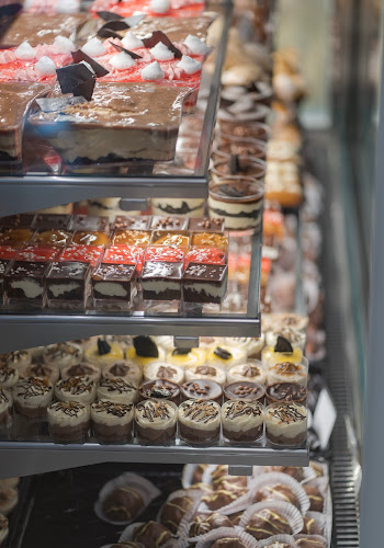 METALIKIS bakery catering