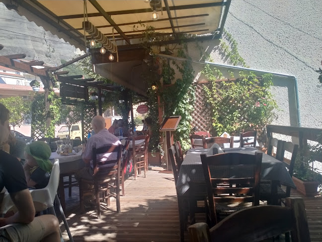 Comentarii opinii despre Yamas Taverna Restaurant Kalambaka Meteora