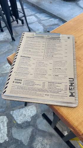 Opinii despre Good dog Peiraias în Πειραιάς - Γαστρονομία και φιλοξενία