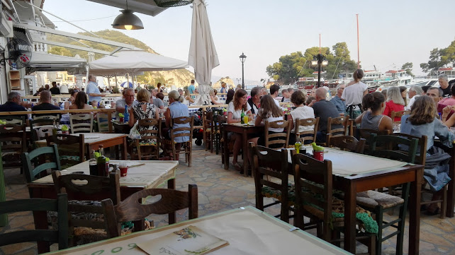 Opinii despre Taverna Arkoudas în Πάργα - Γαστρονομία και φιλοξενία