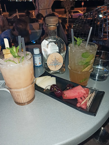 Comentarii opinii despre Anemos Cafe Cocktail Bar