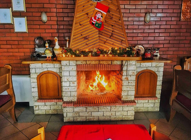 Comentarii opinii despre Ταβέρνα «Η Δάφνη»