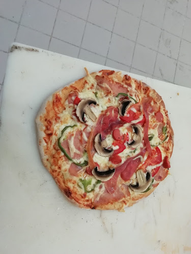 Comentarii opinii despre Bakery Coffee Boulangerie Tsatsaronakis Michalis