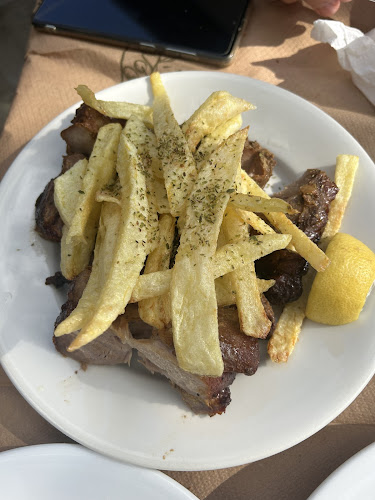 ' Η ΔΡΟΣΙΑ'(παπαδια) ΠαραδοσιακηΤαβερνα