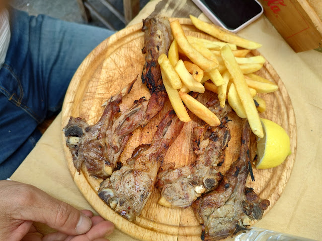 Πουλίδου 27, Καβάλα 652 01