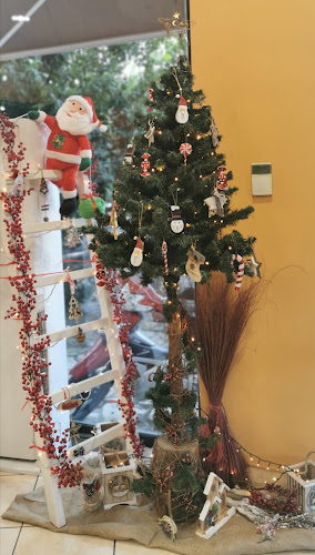 Comentarii opinii despre Αρτοποιείο - Είδη Ζαχαροπλαστικής Έξαρχος