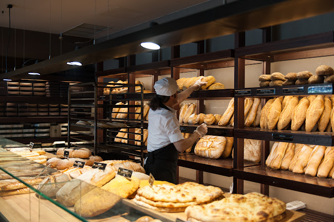 ΦΟΥΡΝΟΣ ΒΕΝΕΤΗ 1948 | Νέα Ερυθραία - Γαστρονομία και φιλοξενία