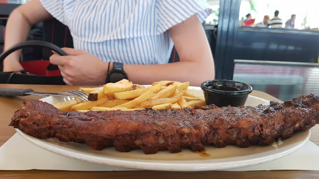 TGI Fridays Αριστοτέλους - Γαστρονομία και φιλοξενία