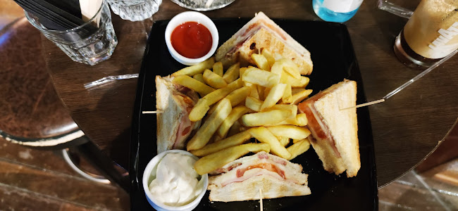 Opinii despre Baroque cafe bar în Δράμα - Γαστρονομία και φιλοξενία