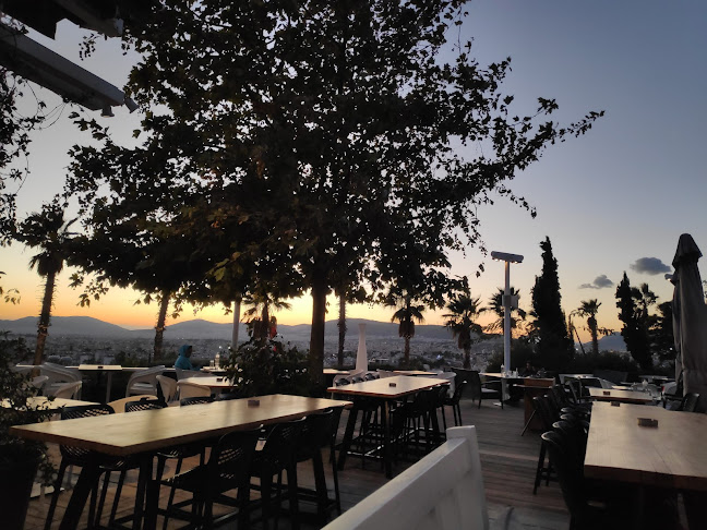 Comentarii opinii despre Θέα Δηλαβέρη