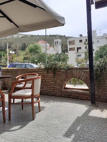 Opinii despre mon mont cafe bar în Ηλιούπολη - Γαστρονομία και φιλοξενία
