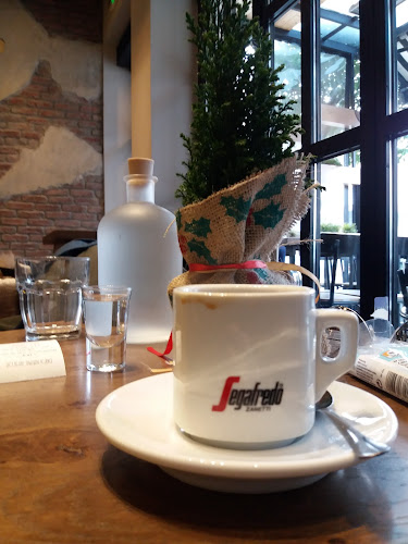 Comentarii opinii despre Coup Espresso & Wine Bar