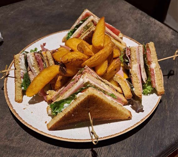 irodotou 1, Μεγ. Αλεξάνδρου 2, Κως 853 00