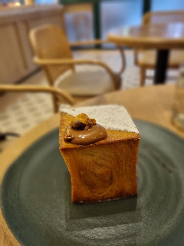 Nikis, Syntagma 23, Αθήνα 105 57