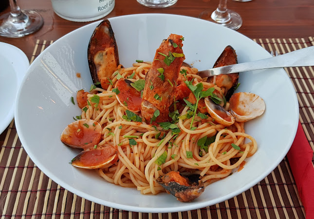 Amfithea Roof Garden Restaurant Bar