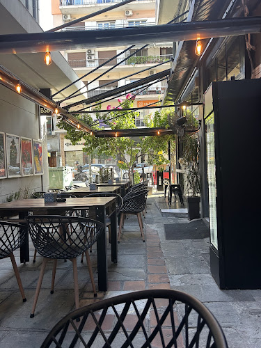 Pasta e Cocktail Bar - Γαστρονομία και φιλοξενία