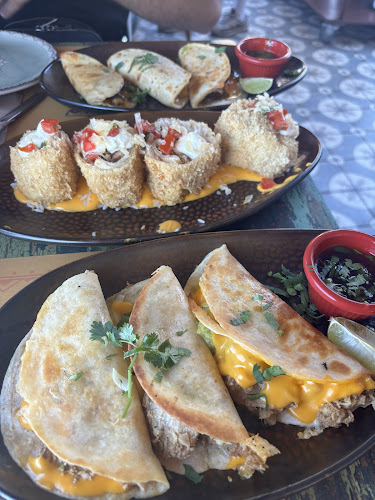 El Puerto - Mexican & Steak Seaside Bar Restaurant | Cocktails