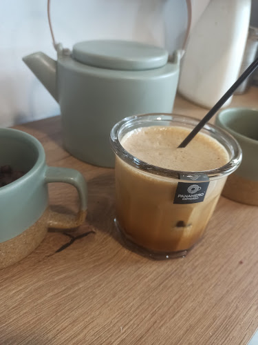 Drip coffee and snacks - Δράμα