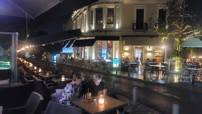 Συν Αθηνά - Γαστρονομία και φιλοξενία