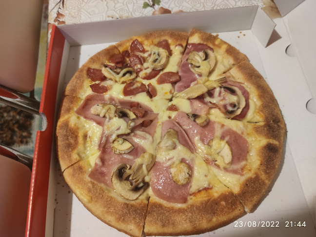 Opinii despre Πιτσα Φαμιλη în Καβάλα - Γαστρονομία και φιλοξενία