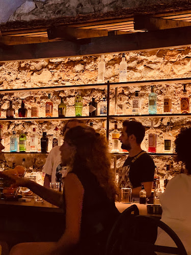 Παπαγάλος Gastro Pub - Γαστρονομία και φιλοξενία