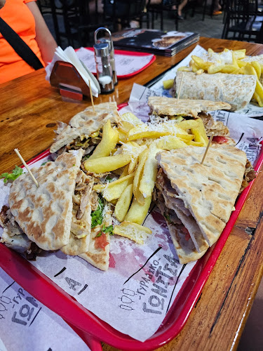 Γυράδικο Γωνίτσα - Γαστρονομία και φιλοξενία