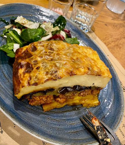 Πετούσης Ταβέρνα (Ηράκλειο) - Γαστρονομία και φιλοξενία