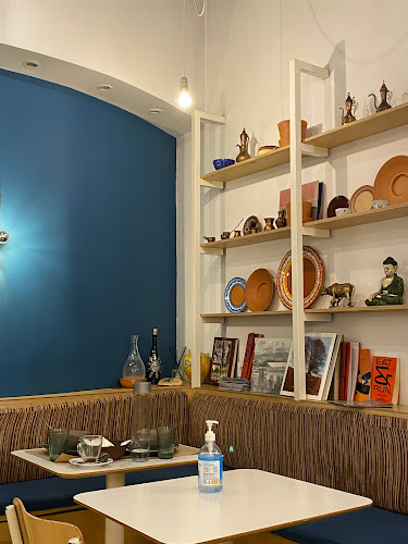 Greece, Ακαδημίας 84, Αθήνα 106 78