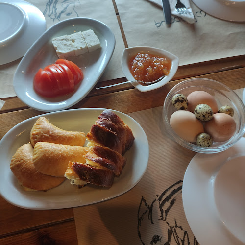 Opinii despre ΕΥΡΩΘΗΡΑΜΑ în Πεντάλοφος - Γαστρονομία και φιλοξενία