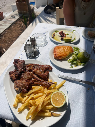 Ταβέρνα Η Βίγλα - Κολυμπήθρες