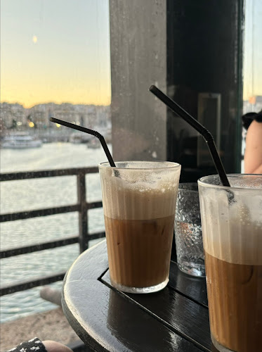 Monte Carlo Coffee - Πειραιάς