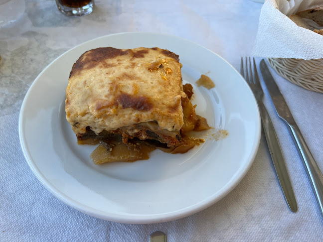 Φωλιά - Γαστρονομία και φιλοξενία