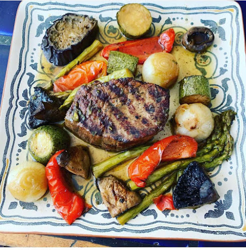 Ταβέρνα - Εστιατόριο Με Ρακί - Γαστρονομία και φιλοξενία