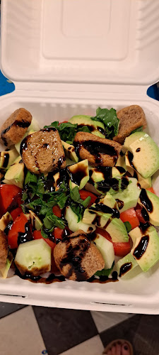 Comentarii opinii despre Le Petit Cafe