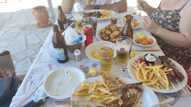 Ταβέρνα "Παραλία" - Λουτρά Ωραίας Ελένης