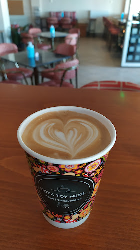 Comentarii opinii despre Καφέ - Μεζεδοπωλείο "Φουλ του Μεζέ..."