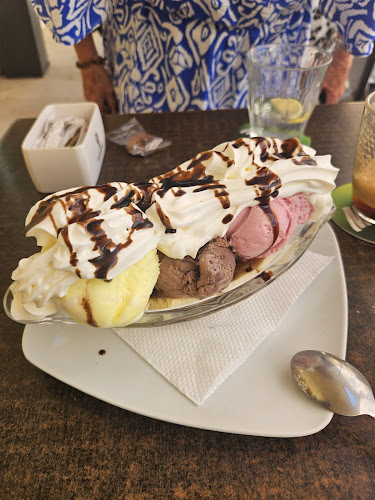 Xenia coffee & snacks - Γαστρονομία και φιλοξενία