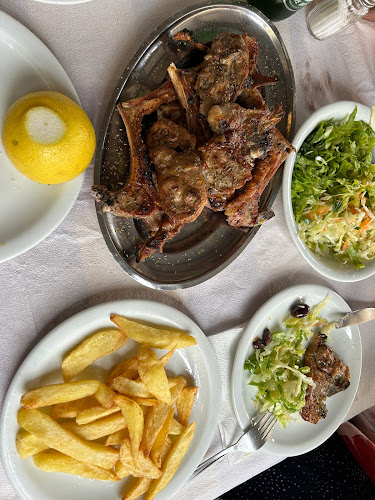 Opinii despre Τα Σκαλάκια în Αθήνα - Γαστρονομία και φιλοξενία