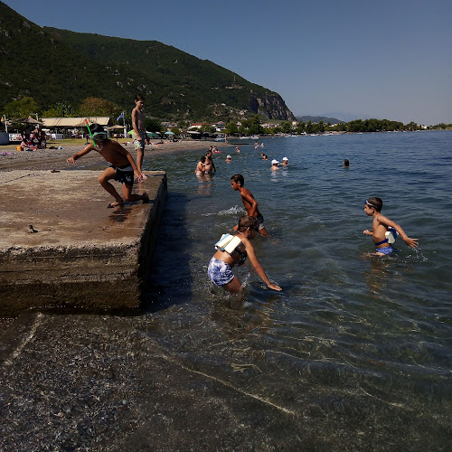 το Στέκι - Καμένα Βούρλα