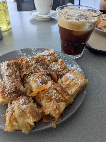 Opinii despre Day by Day în Νικήτη - Γαστρονομία και φιλοξενία