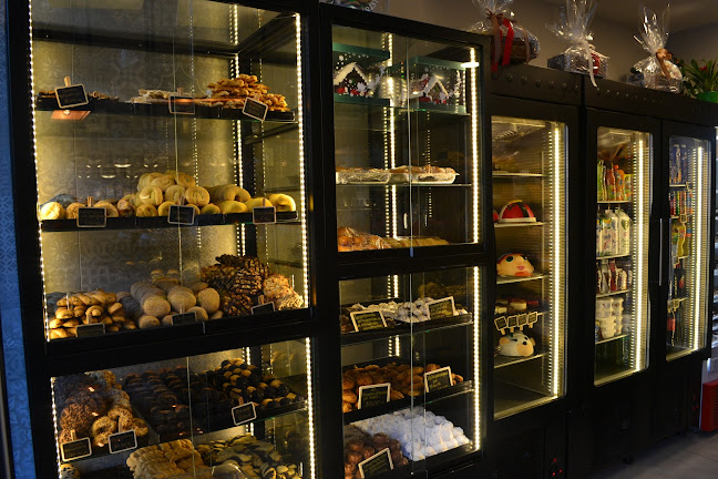 Opinii despre Bread Roll în Νίκαια - Γαστρονομία και φιλοξενία