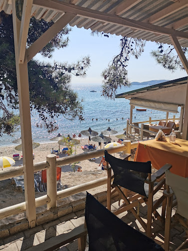 Paradise Beach - Γαστρονομία και φιλοξενία