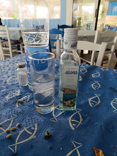 Opinii despre Ρούλης în Νέα Κίος - Γαστρονομία και φιλοξενία